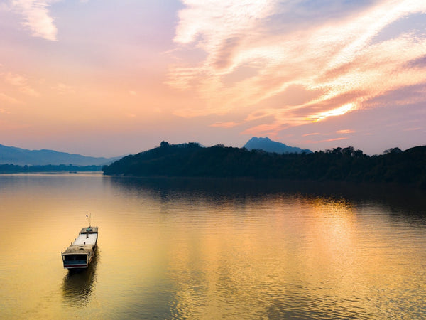 Touch the Mekong