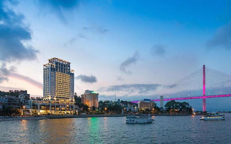 Overview Wyndham Legend Halong